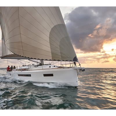 Salona 44 – Queen II