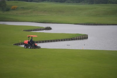 Jacobsen SLF1 Elite Reel mower.jpg