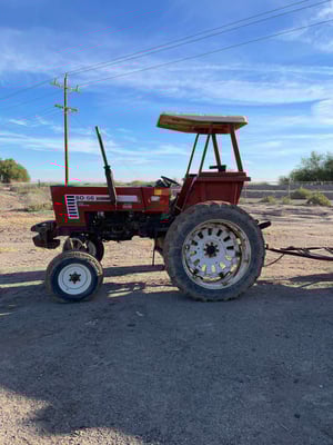 Massey Ferguson 80-66 Tractor