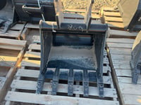 Thumbnail of 104492 F
