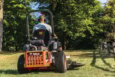 Bobcat ZT5000 52 inch.jpg