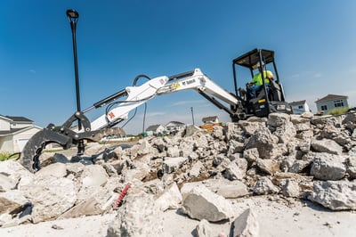 Bobcat E32 long arm.jpg