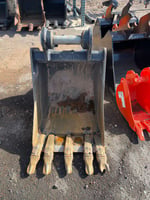 Thumbnail of 108841 F