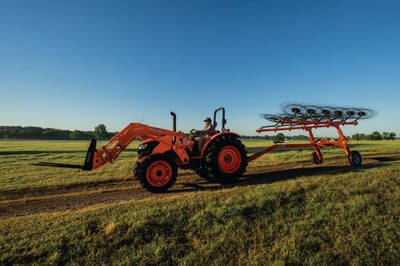 Kubota RA212CR.jpg