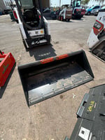 Thumbnail of 114751 F