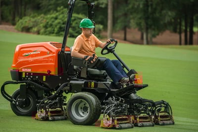Jacobsen SLF530 mower.jpg