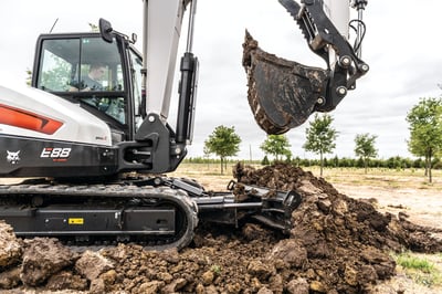 Bobcat E88 tracks.jpg