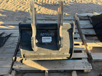 Thumbnail of 104492 B