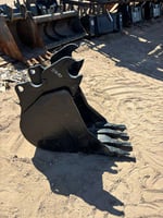Thumbnail of 111690 R