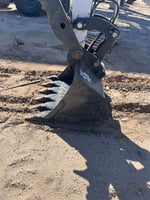 Thumbnail of 113648 B