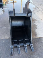 Thumbnail of 126635 F