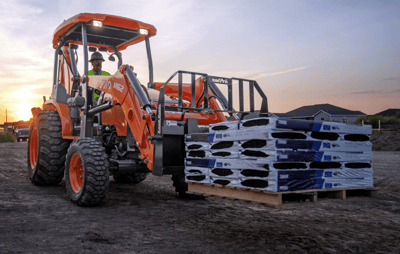 Kubota M62 tlb.png