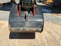 Thumbnail of 118025 B