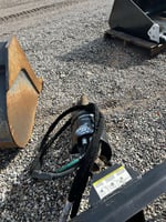 Thumbnail of 098994 B