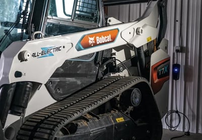 Bobcat T7X battery