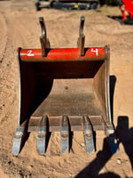 Thumbnail of 124556 F