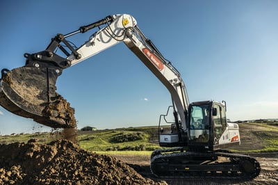 Bobcat E165 bucket.jpg
