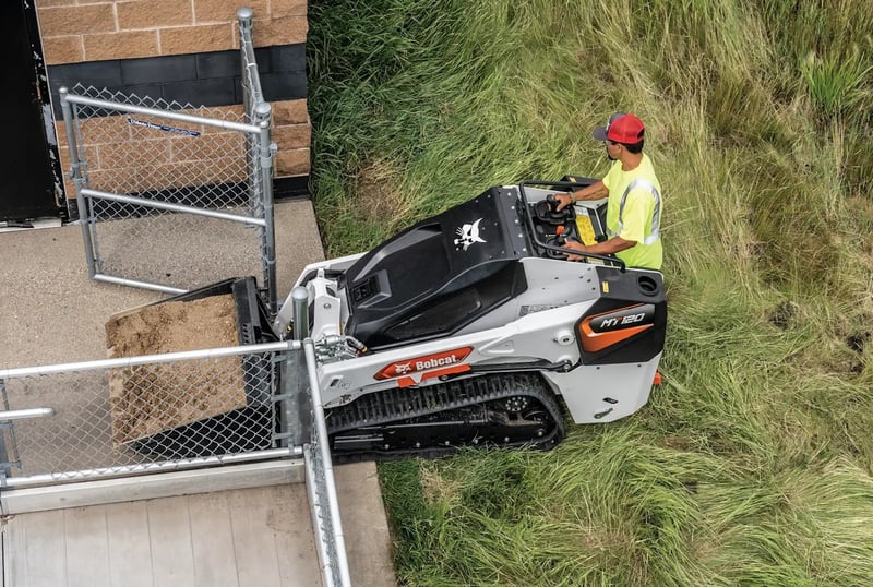 Bobcat mt120 mini track loader narrow