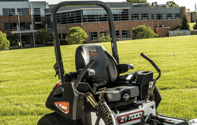 Bobcat ZT7000 seat.png