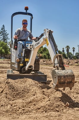 Bobcat E10 e.jpg