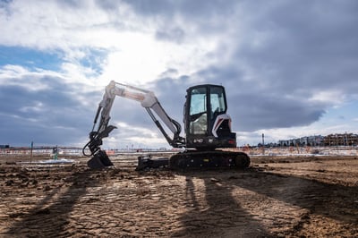 Bobcat E40 cab.jpg