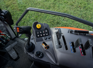 Kubota L70 Premium Joystick