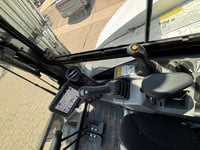 Thumbnail of 085046 6