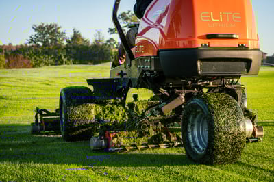 Jacobsen SLF1 Elite.jpg
