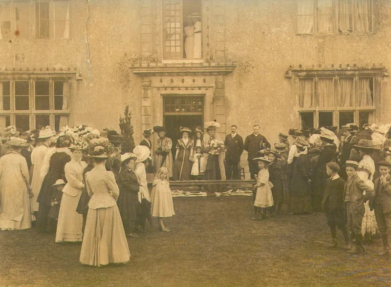 Cadenham Manor