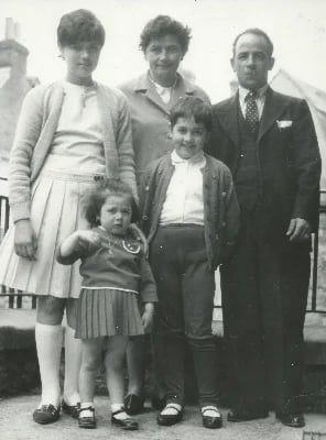 Emilio with wife, Tina, and children Patrizia, Raffaella and Verina at Bosmere Cottage