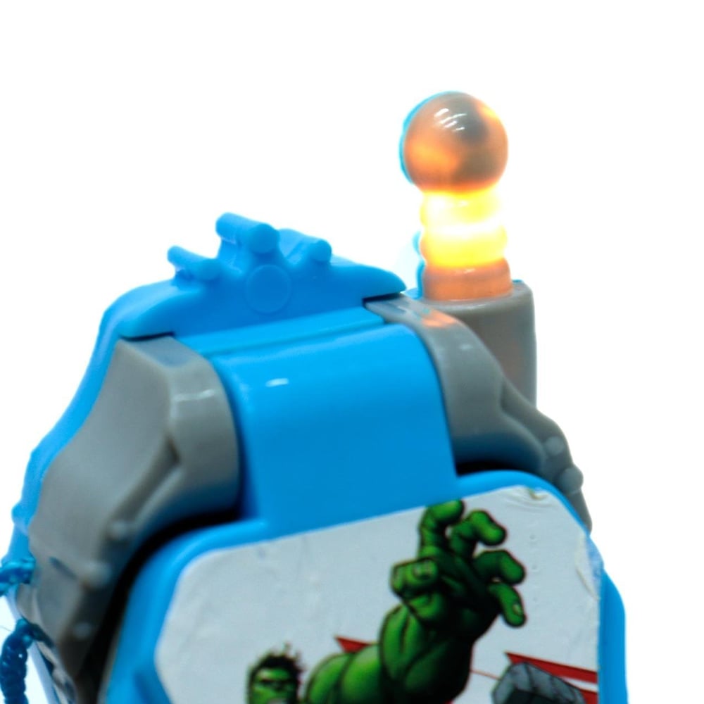 Celular Infantil com LUZ e SOM Avengers Marvel