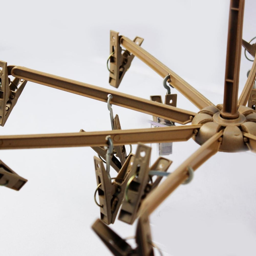 Varal de Plástico 16 Prendedores