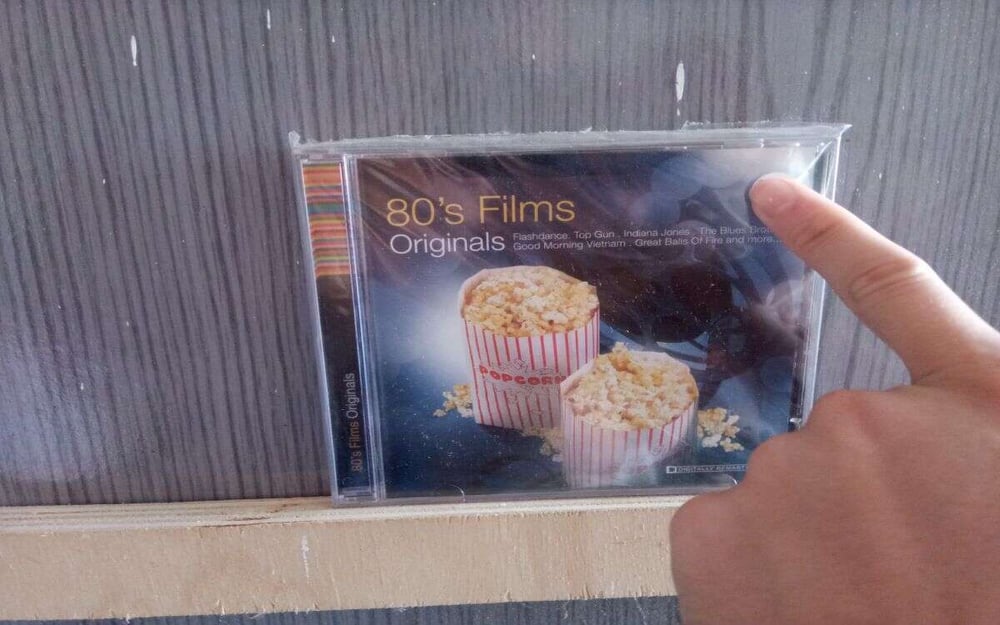 80s FILMS ORIGINALS (FLASHDANCE, TOPGUN, INDIANA J)