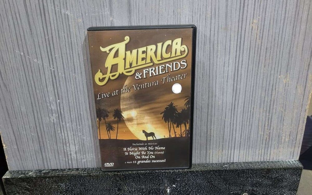 AMERICA AND FRIENDS - LIVE AT THE VENTURA THEATER (DVD)