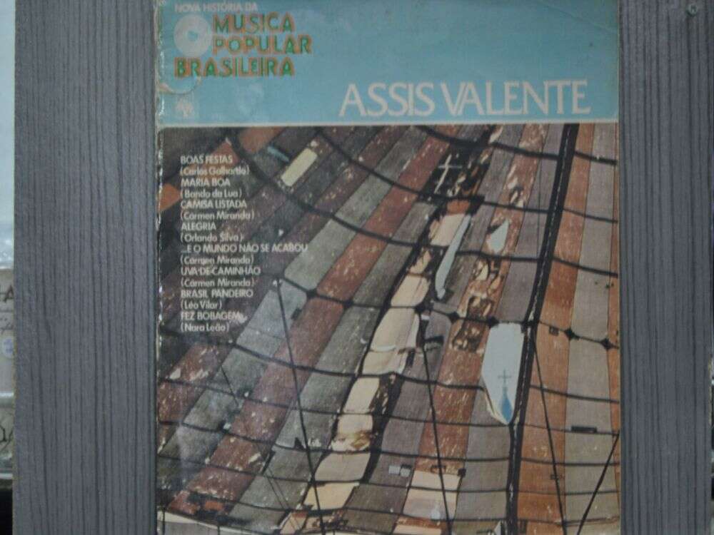 ASSIS VALENTE - 1977 (10&quot; POLEGADAS) (NACIONAL) 