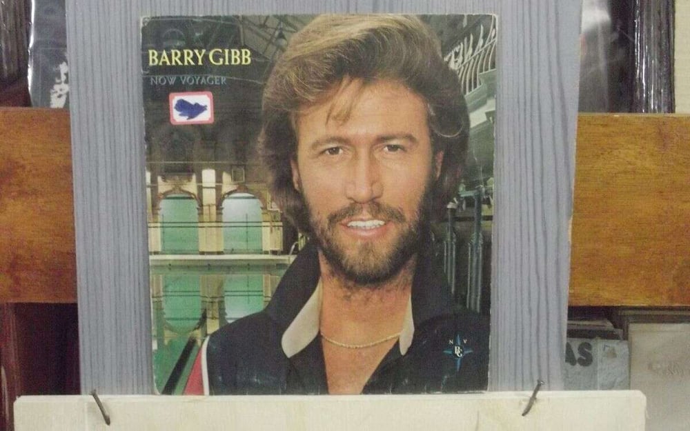 BARRY GIBB - NOW VOYAGER