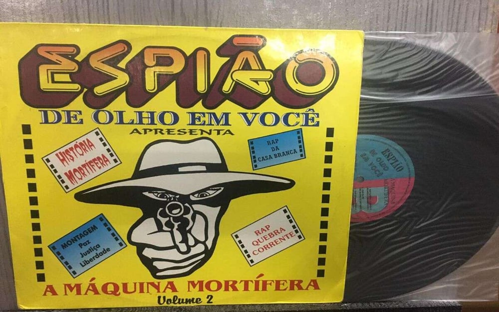 ESPIAO DE OLHO EM VOCE - A MAQUINA MORTIFERA VOLUME 2