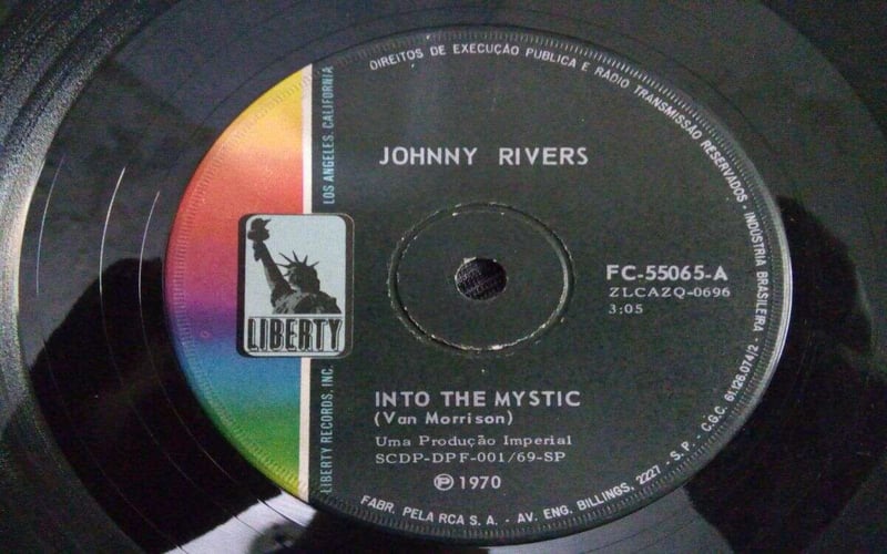 7 POLEGADAS - JOHNNY RIVERS - INTO THE MYSTIC