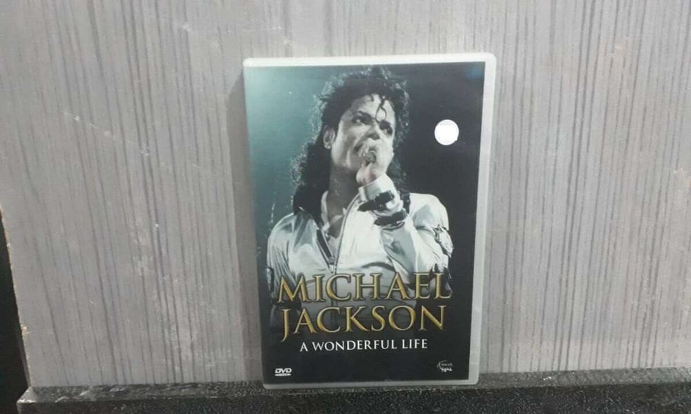 MICHAEL JACKSON - A WONDERFUL LIFE (DVD)