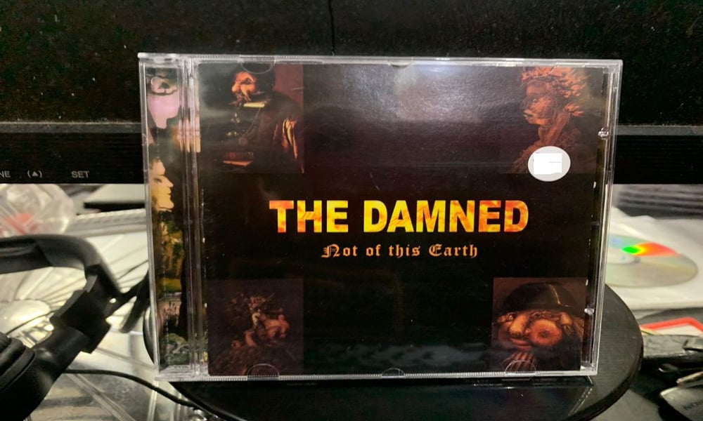 THE DAMNED - NOT OF THIS EARTH (IMPORTADO)