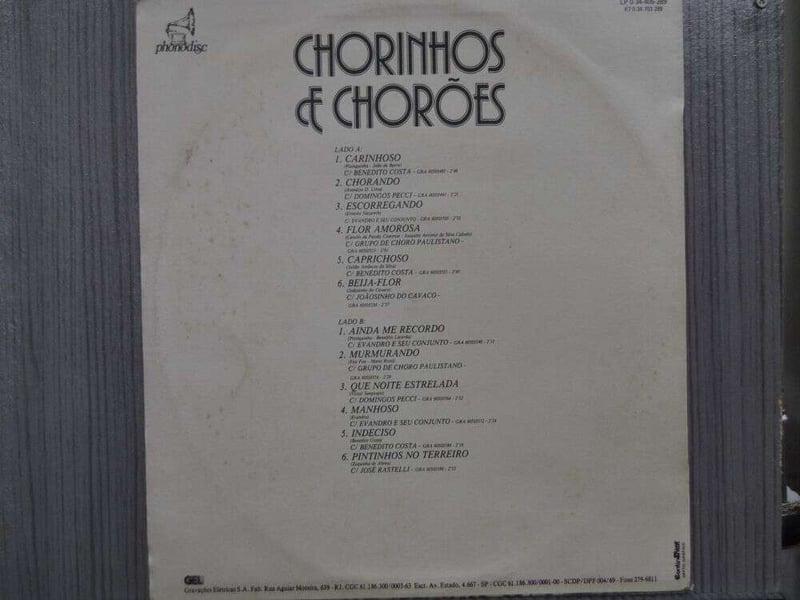 VÁRIOS ARTISTAS - CHORINHOS E CHORÕES - VOL. 4 (NACIONAL) 