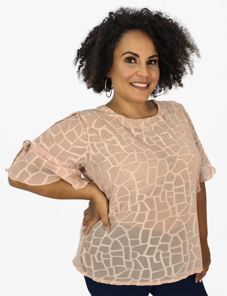 Blusa Manga com Babados Plus Colmeia