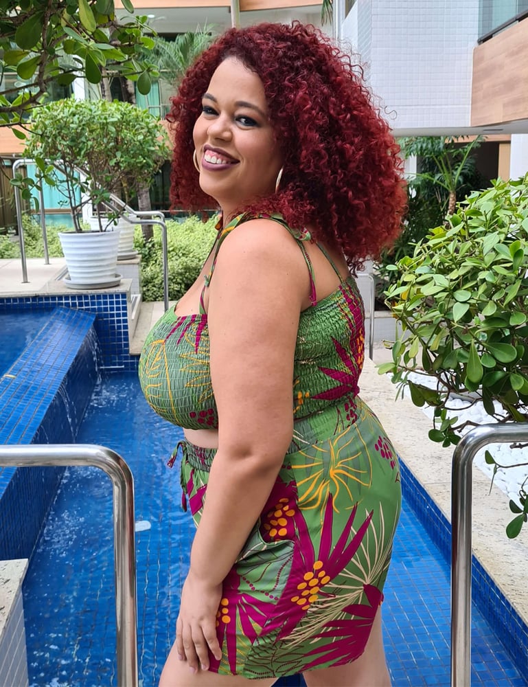 Conjunto Feminino Plus Lastex Estampado Verde