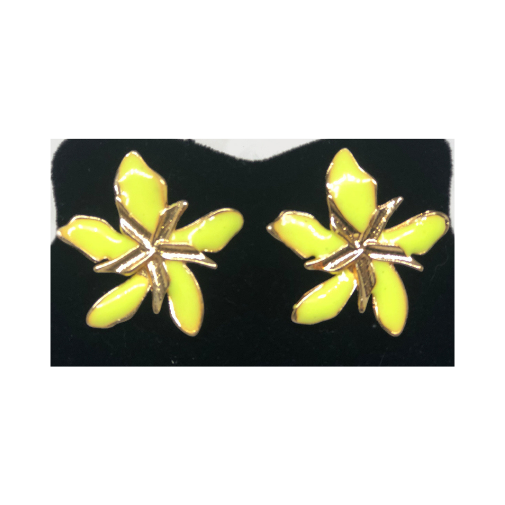 Brinco Flor Esmaltado Amarelo