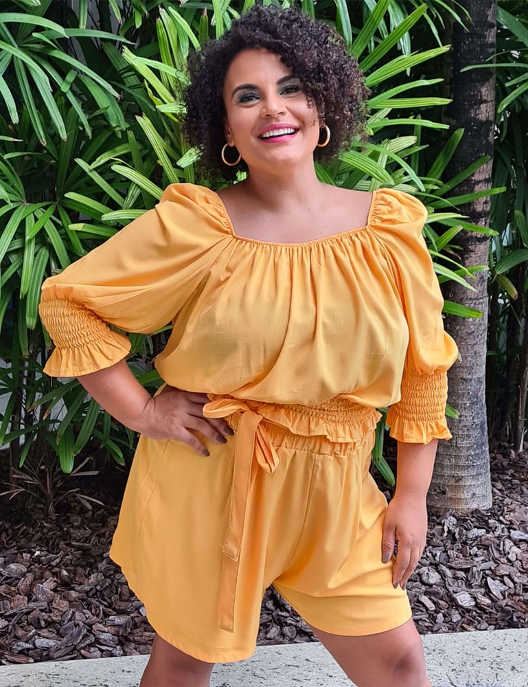 Conjunto Feminino Plus Mostarda