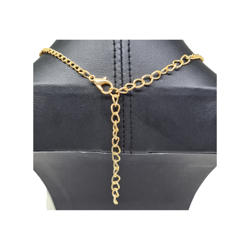 Colar Choker com Colchas Dourada