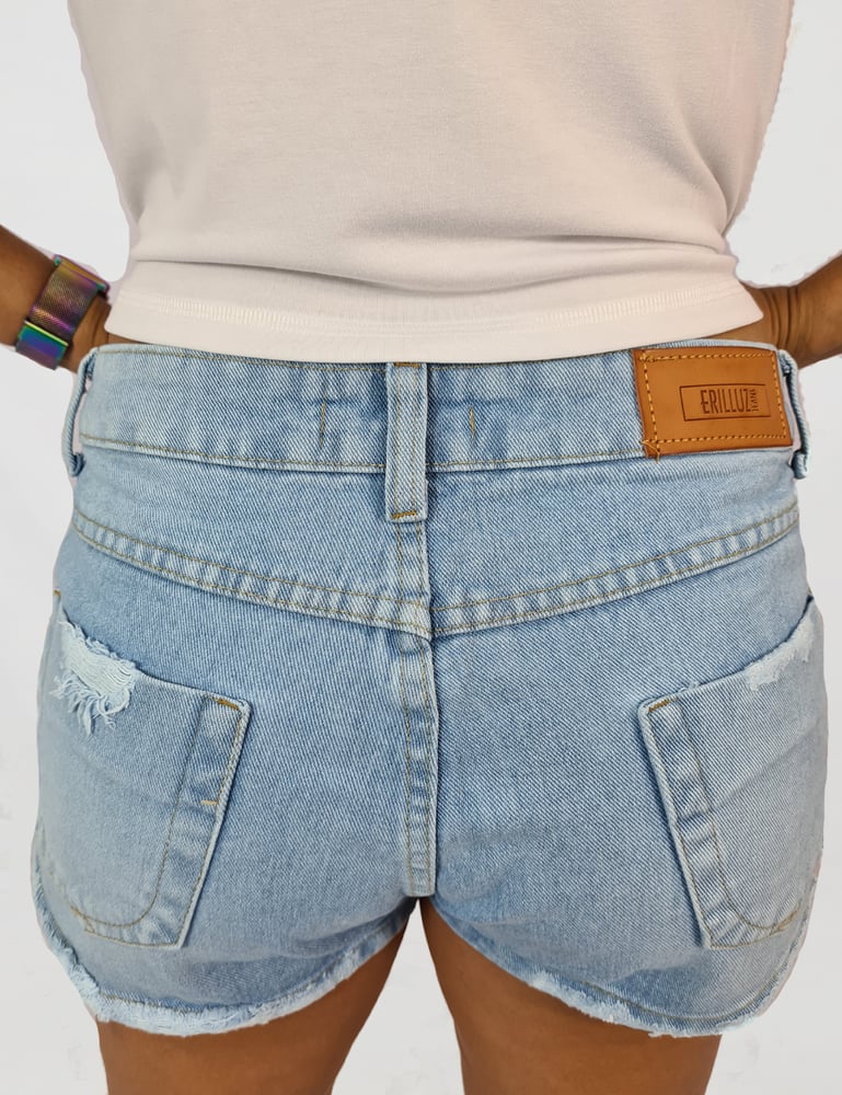 Short Feminino Jeans Destroyd Azul Claro