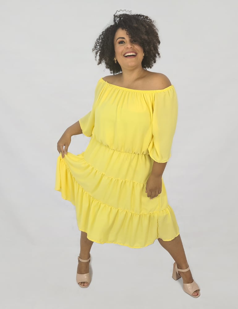 Vestido Midi Ciganinha Plus Size Amarelo