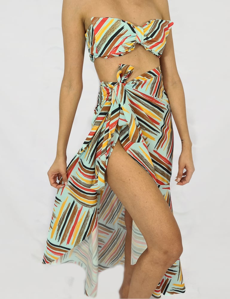 Kit Biquíni Feminino Riscos