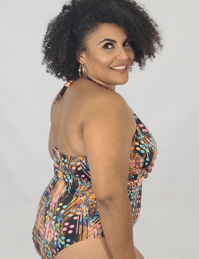 Maiô Frente Única Plus 